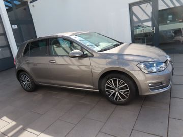 Volkswagen Golf - 3