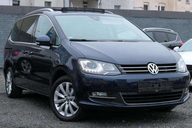 Volkswagen Sharan Highline VOLL+7Sitze+Standhei.Panno+Leder