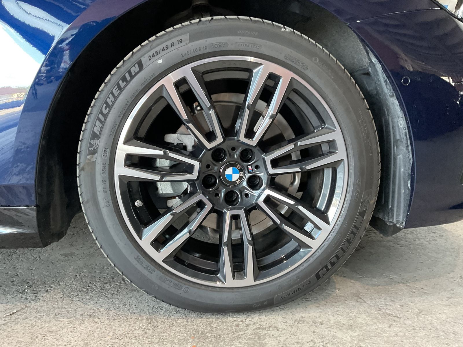 Fahrzeugabbildung BMW 520i M Sportpaket | Lenkradheizung | Sitzbelüftu