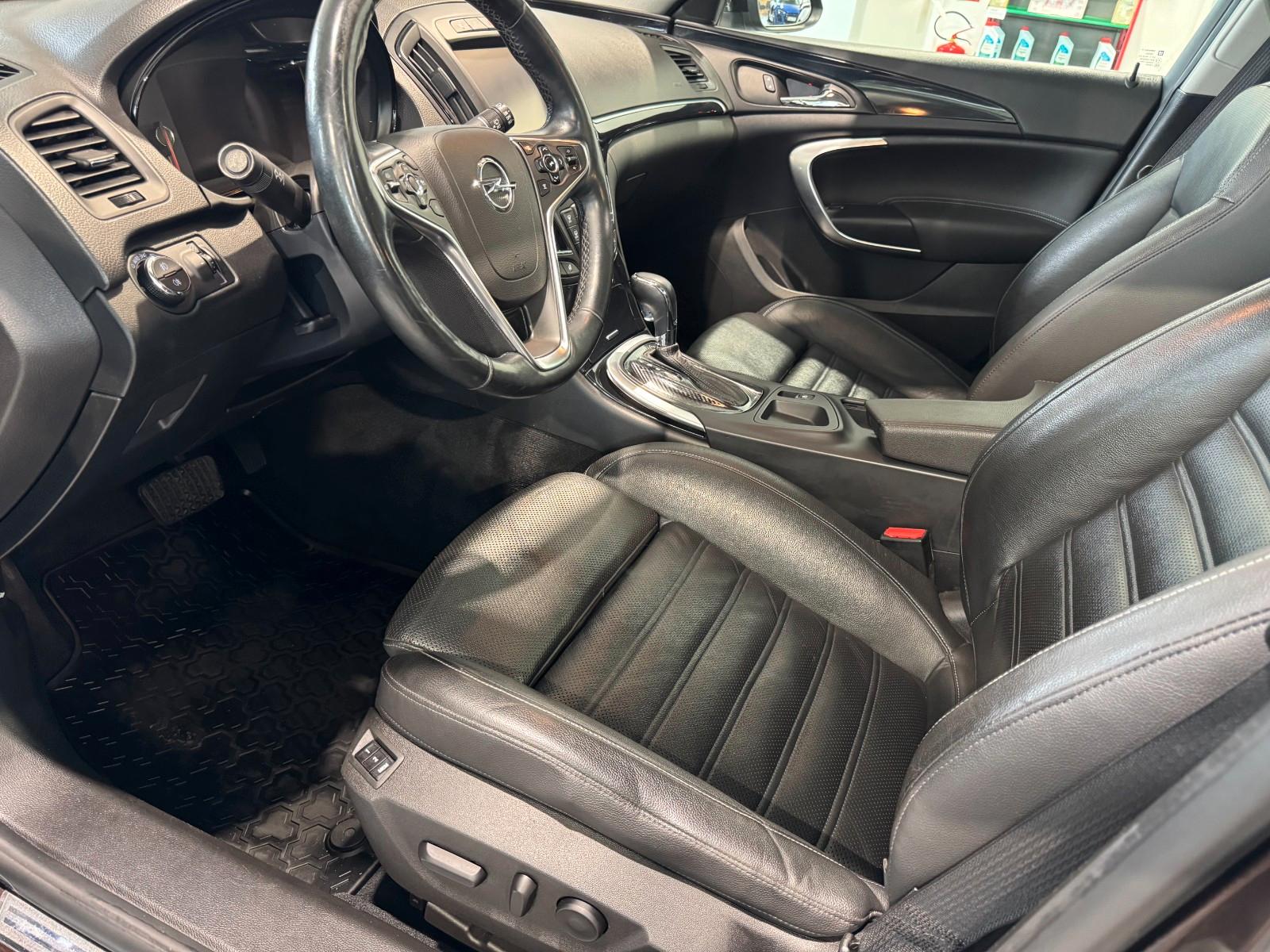 Opel Insignia A Sports Business KAMERA/Bose/Xeno/NAVI