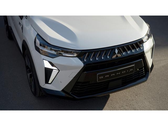 Mitsubishi Grandis 1.8 HYB. DIAMANT PLUS KAMERA PDC KLIMA