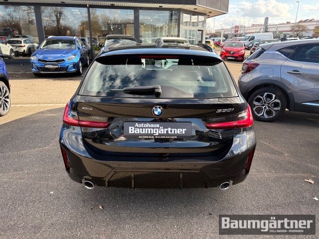 Fahrzeugabbildung BMW 330 i xDrive M-Sport Touring Kamera/ACC/Sitzh.
