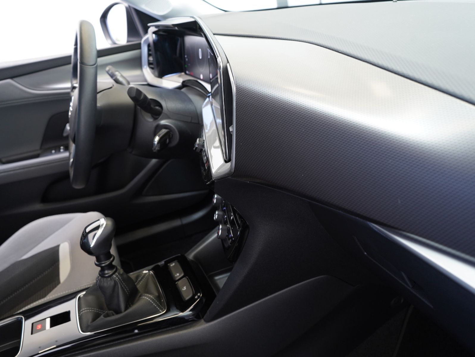 Fahrzeugabbildung Opel Mokka 1.2 Turbo Elegance LED/NAVI/KAMERA