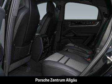 Porsche Cayenne - 11