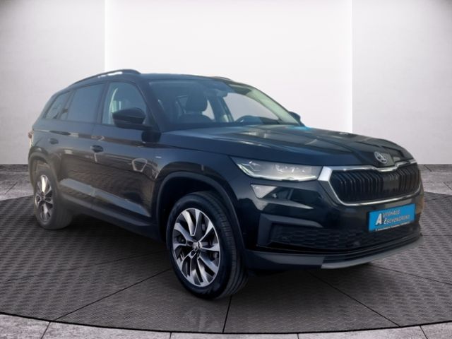 Fahrzeugabbildung SKODA Kodiaq 1.5 TSI DSG Clever NAVI MATRIX-LED