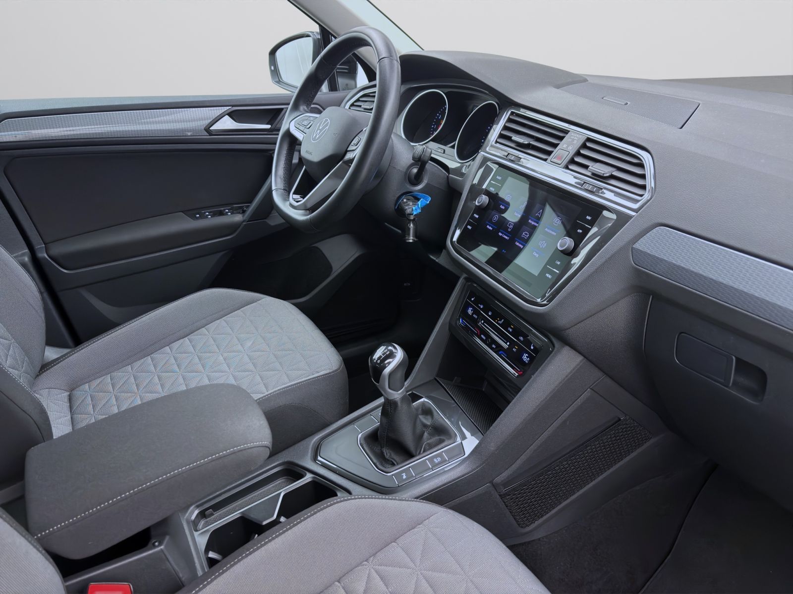 Volkswagen Tiguan - Bild 18