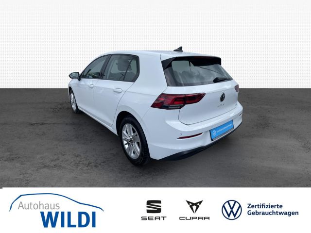 Golf VIII Life 1.0 eTSI DSG NAV LED ACC RFK