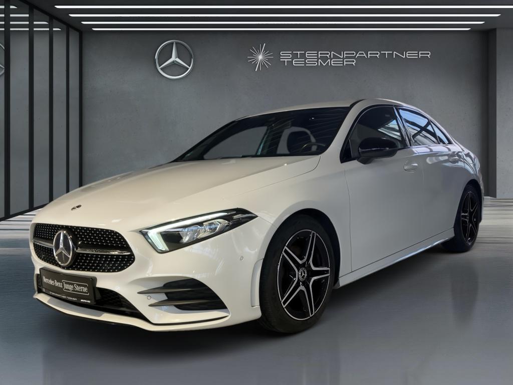 Mercedes-Benz A 200 AMG, Night, Navi, LED, MBUX, Shz, Carplay