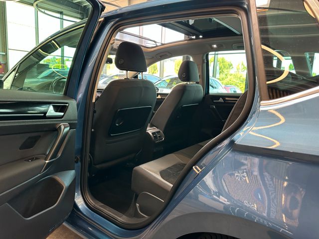 MYAUTOCENTER – Gebraucht- und Jahreswagen mit Werkstattservice in Pfaffenhofen Volkswagen Golf *1-HAND*TÜV:228*PANO*AHK*TEMPO*NAVI*PDC*