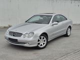Mercedes-Benz Mercedes-benz CLK 320 cat Elegance - Mercedes-Benz CLK 320: Elegance
