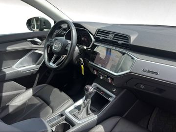 Audi Q3 - 12