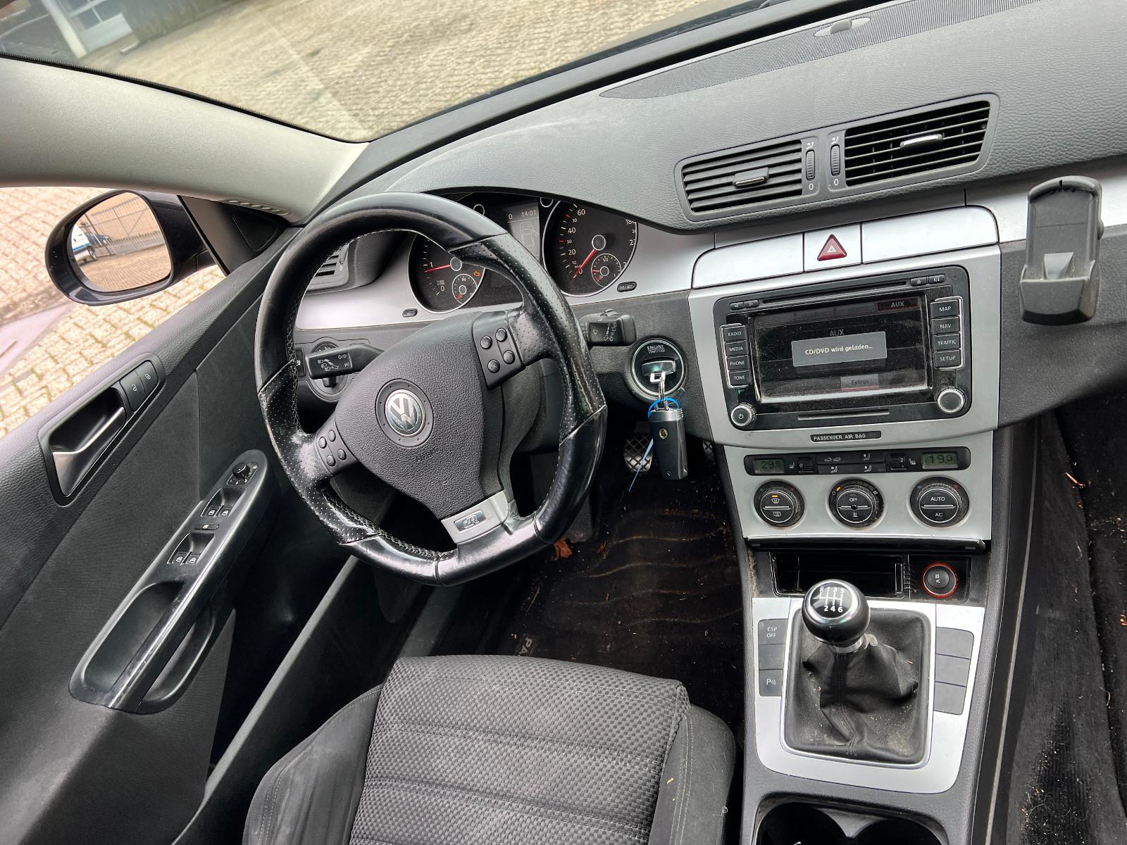 Volkswagen Passat 2008 — photo 19