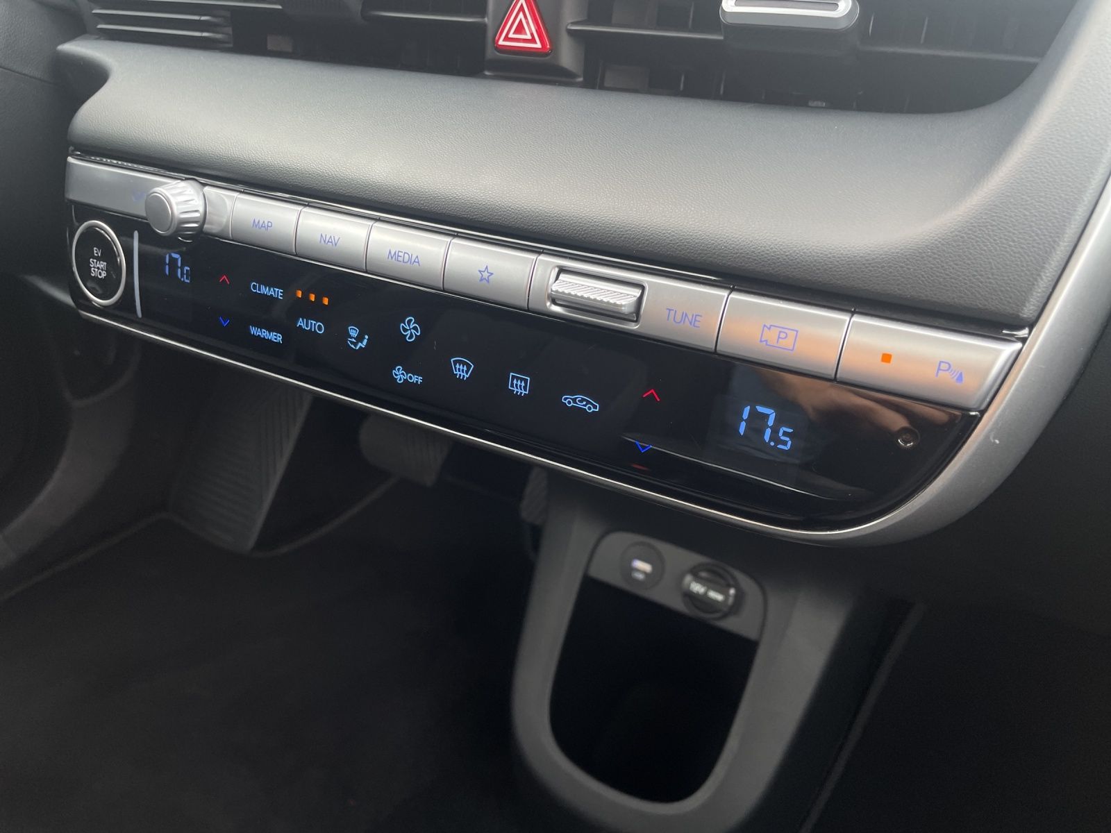 Hyundai IONIQ 5 Elektro 58,0 kWh Basis NSCC/VIRTUAL/NAVI foto 20