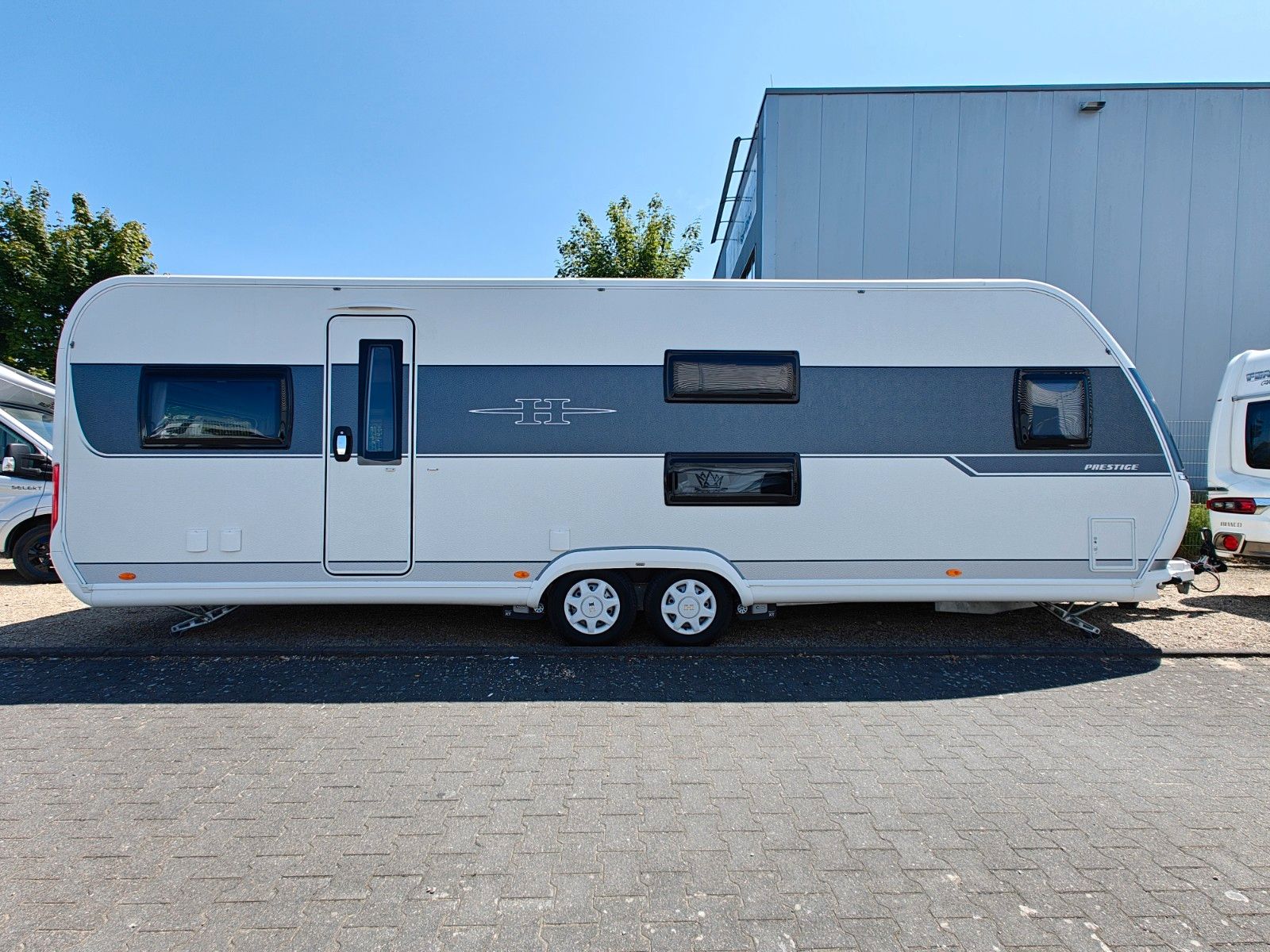 Fahrzeugabbildung Hobby Prestige 720 UKFe - Mover XT4, Isabella Vorzelt