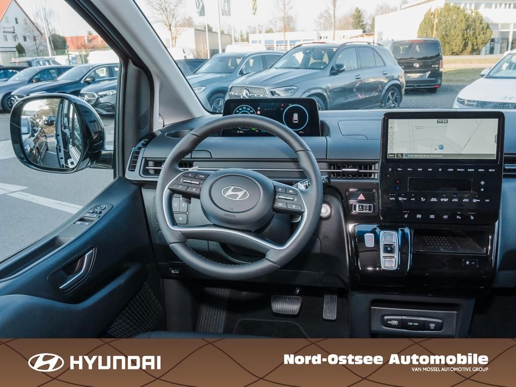 Fahrzeugabbildung Hyundai STARIA 9-Sitzer HEV TREND Easy-Access-P Park-P