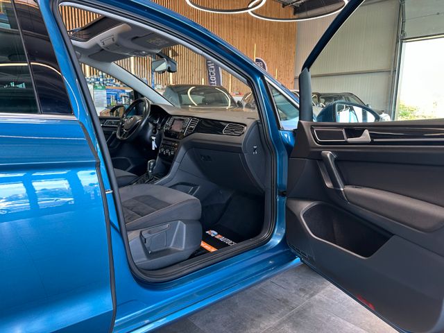 MYAUTOCENTER – Gebraucht- und Jahreswagen mit Werkstattservice in Pfaffenhofen Volkswagen Golf *1-HAND*TÜV:228*PANO*AHK*TEMPO*NAVI*PDC*