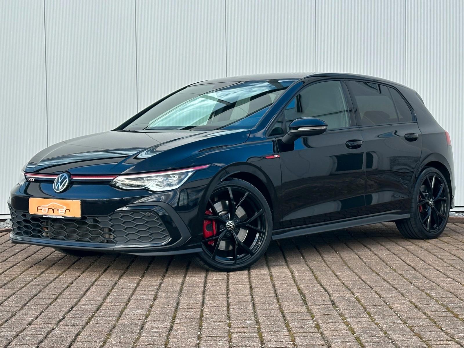 Volkswagen Golf VIII 2.0 GTI DSG MATRIX 19" ACC APPC. CAM