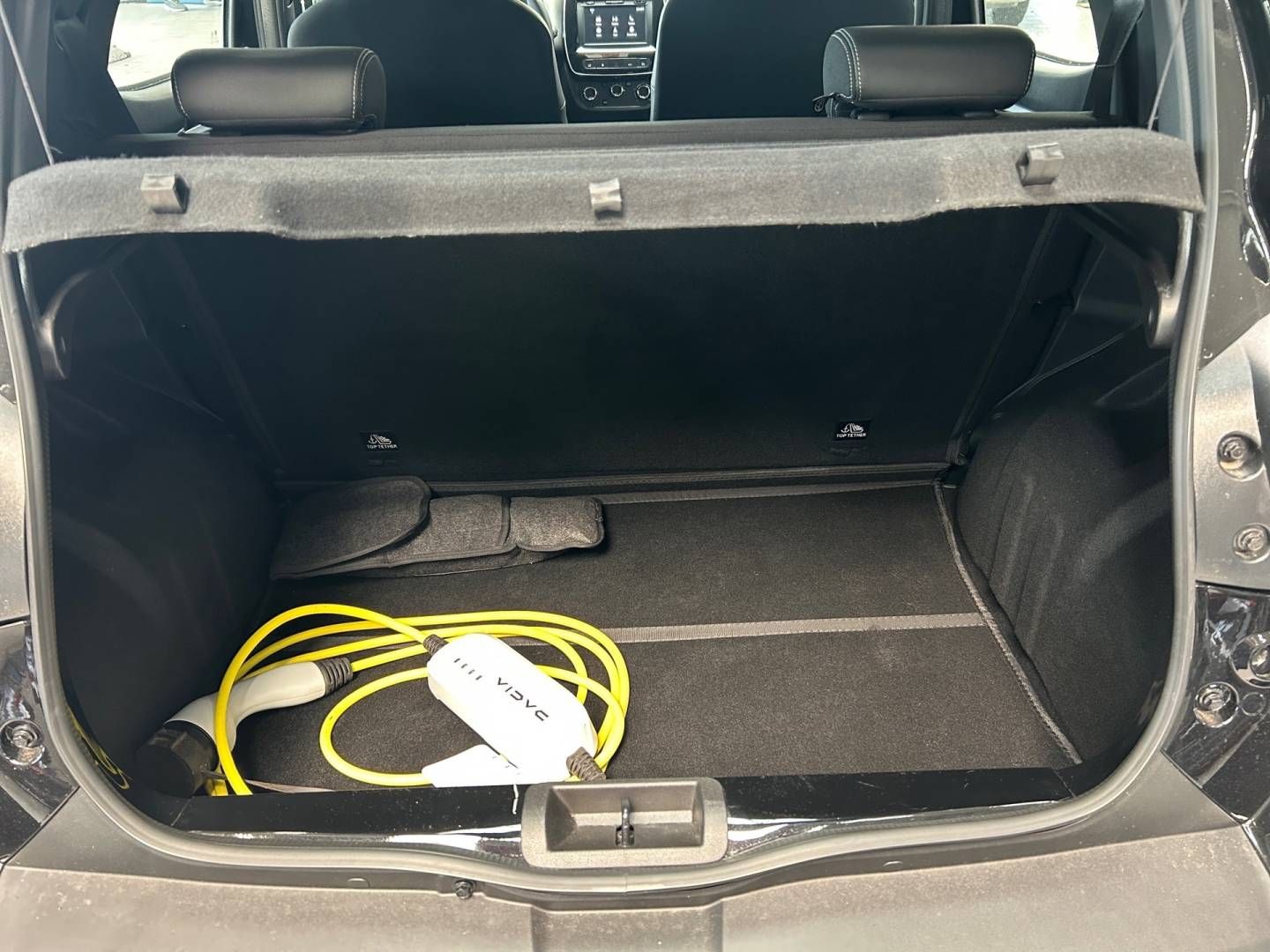 Fahrzeugabbildung Dacia Spring Essential | Klima | ISOFIX | LED