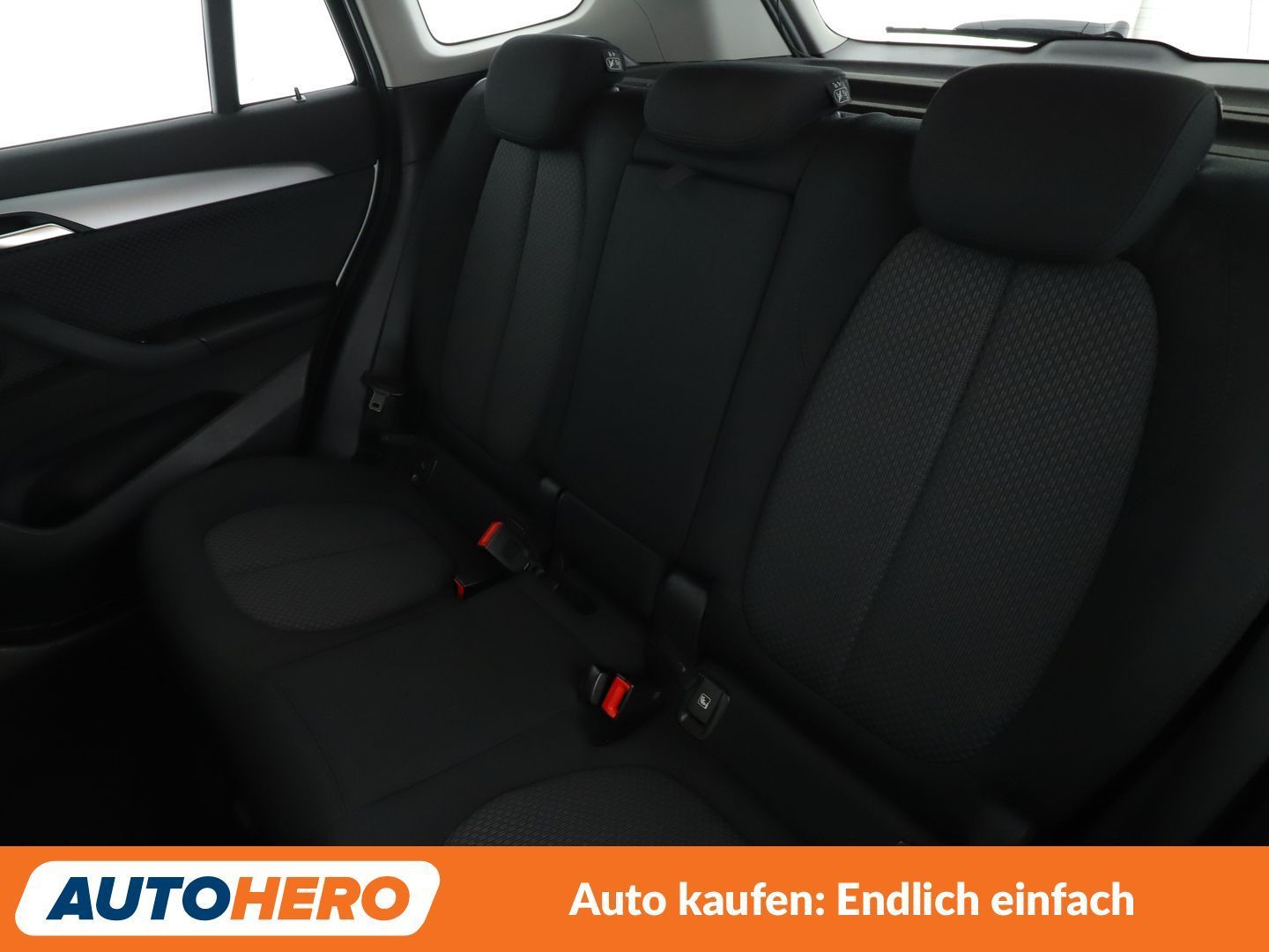 BMW X1 sDrive 18i Advantage Aut.*NAVI*TEMPO*PDC*SHZ* foto 14