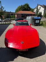 Corvette Chevrolet Corvette C3 Stingray Targa 5.7 V8 - rote Corvette C3