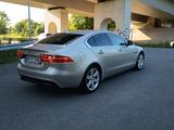 Jaguar XE 20d 180PS AWD Prestige Automatik Prestige - Jaguar XE: Prestige