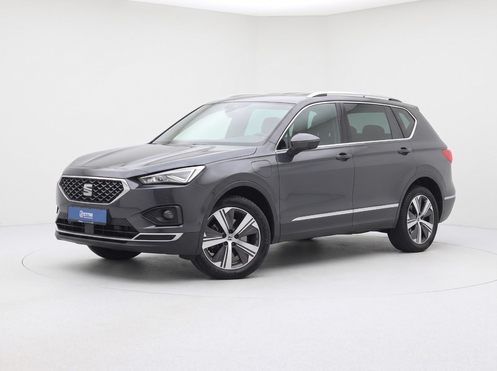 SEAT Tarraco 2023, 1.4 hibrīds, Automāts, SUV/Apvidus, Pelēks — Latvijā