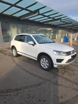 Volkswagen Touareg 3.0 V6 TDI SCR Tiptr. BMT Terrain Te... - Volkswagen Touareg: Luftfederung