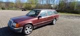 Mercedes-Benz E 300  - 4 Matic  - 124 T