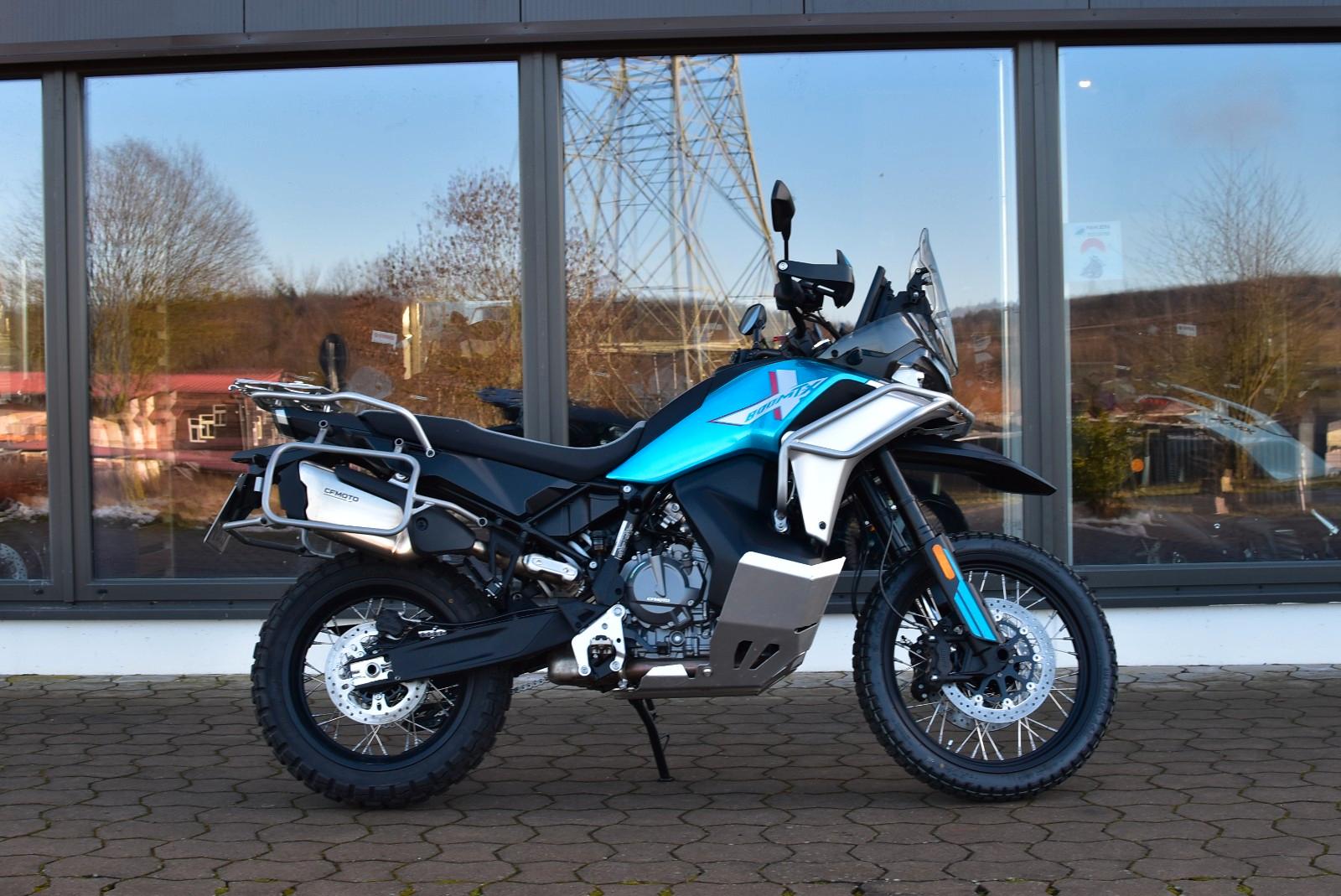 CFMOTO MT 800 Explore