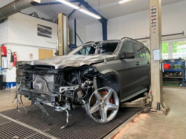 Mercedes-Benz GL 63 AMG GL -Klasse GL 63 AMG 4Matic