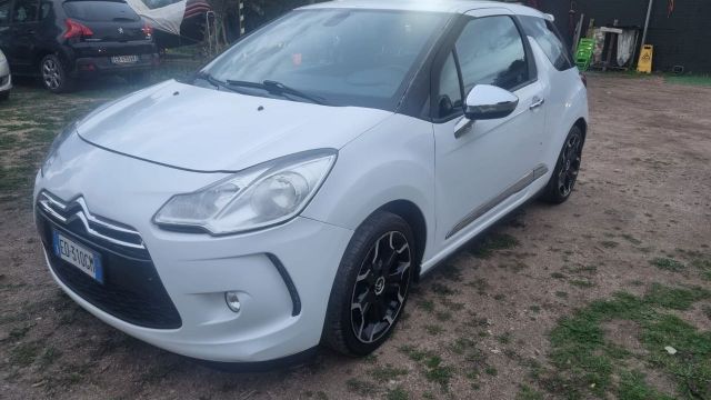 DS Automobiles Ds DS3 DS 3 1.6 VTi 120 So Chic