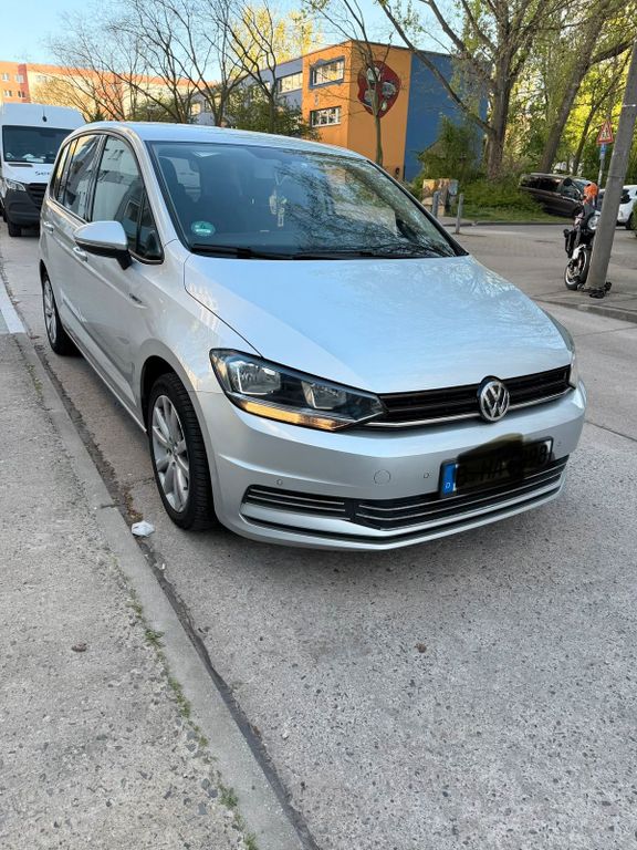 Image of Volkswagen Touran
