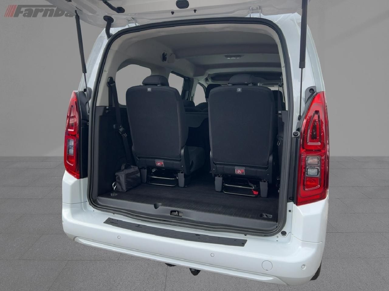 Fahrzeugabbildung Toyota Proace City Verso L2 Team Deutschland *7 Sitzer