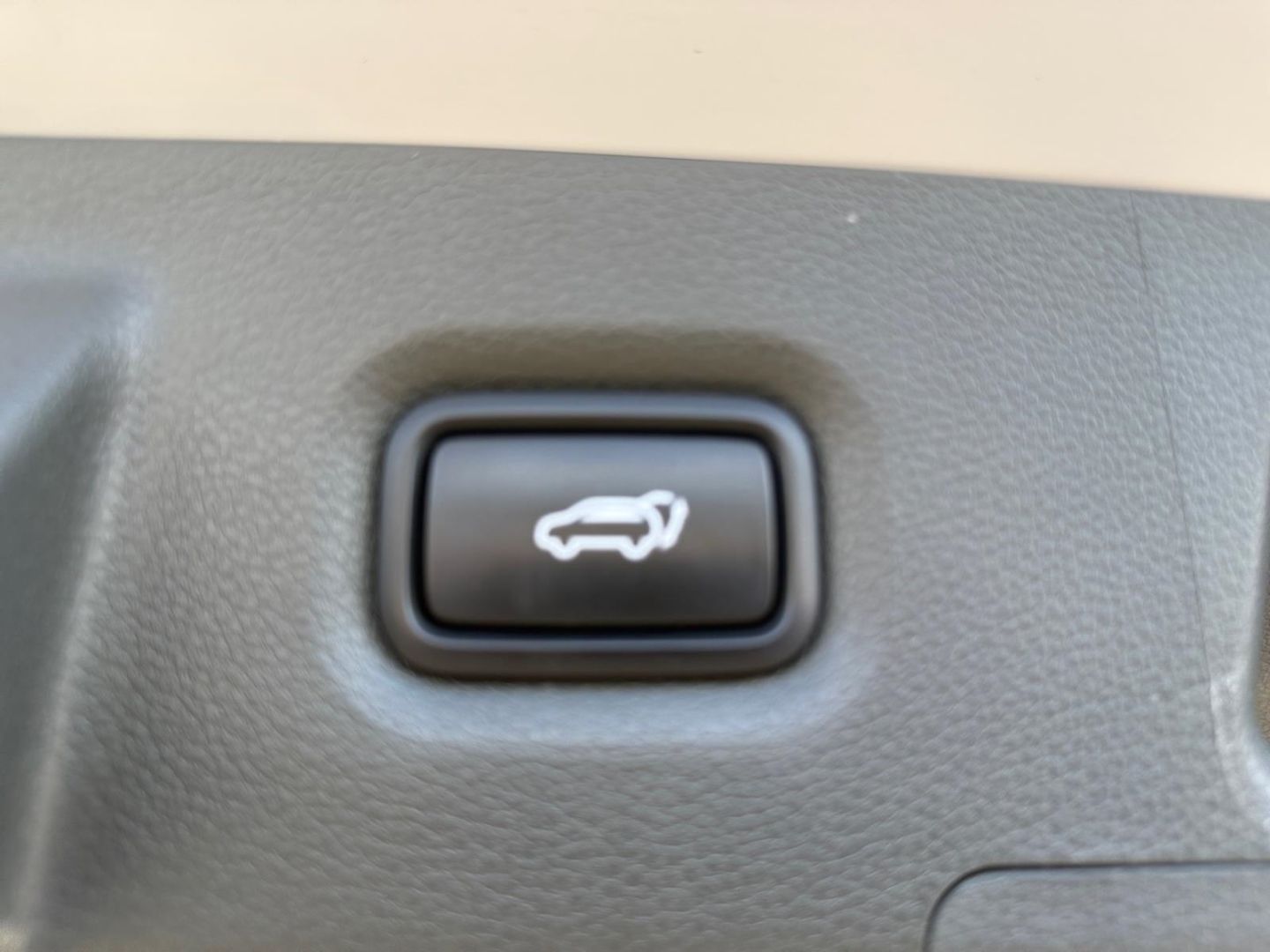 Fahrzeugabbildung Hyundai SANTA FE Signature Plug-In Hybrid Plug-in-Hybrid