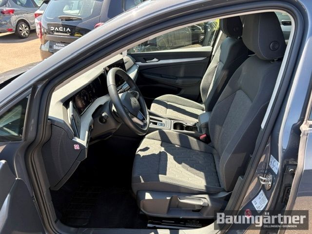 Fahrzeugabbildung Volkswagen Golf Life 1.5 eTSI DSG PDC/ACC/Sitzh.
