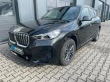 BMW iX1 30 xDrive M SPORT AHK LED NAVI HUD DAB - BMW iX1 Gebrauchtwagen