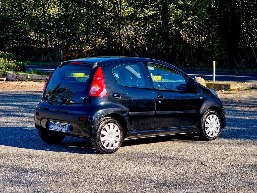 Peugeot 107