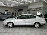 Volkswagen Passat 2.0 TDI Sportline, DSG, Standheiz., Navi - Volkswagen Passat aus 2006: 2.0