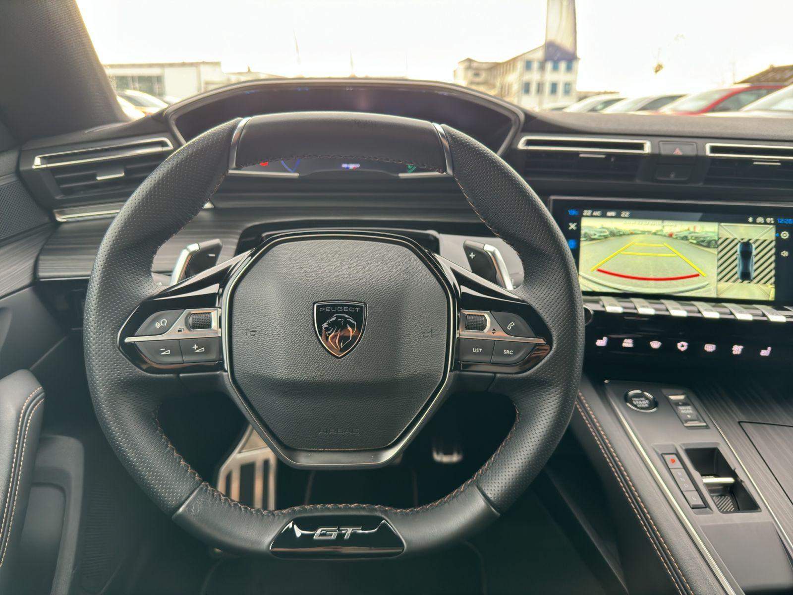 Peugeot 508 GT Plug-In Hybrid 225 EAT8 360°Kamera Voll-L