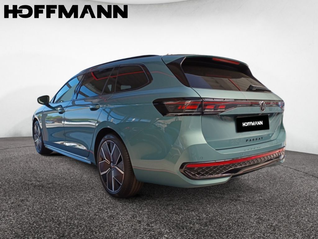 Fahrzeugabbildung Volkswagen Passat Variant 2.0 TDI 4Motion DSG R-Line Sthzg