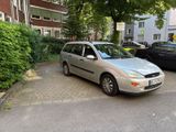 Ford    Focus.  1.6 Benzin  Kombi  sehr pf... - Ford Focus aus 2000: Kombi