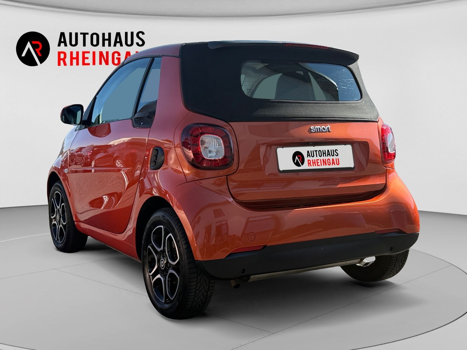 Fahrzeugabbildung Smart forTwo fortwo cabrio prime LED RKF TOUCH
