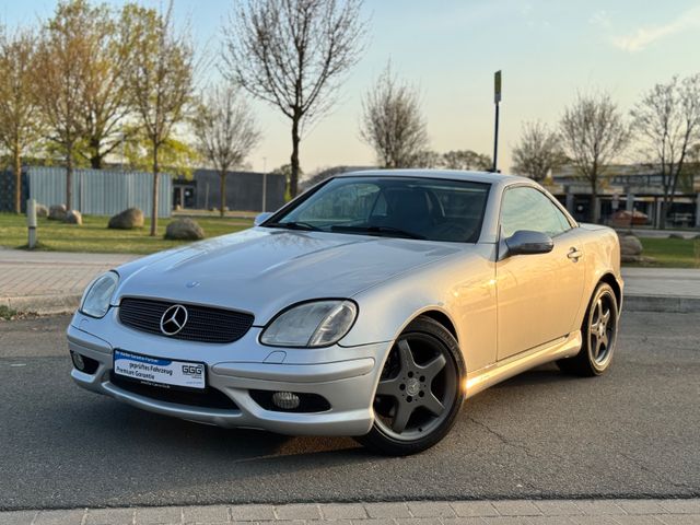 Mercedes-Benz SLK 320 AMG Paket 2 Tüv Neu Bose