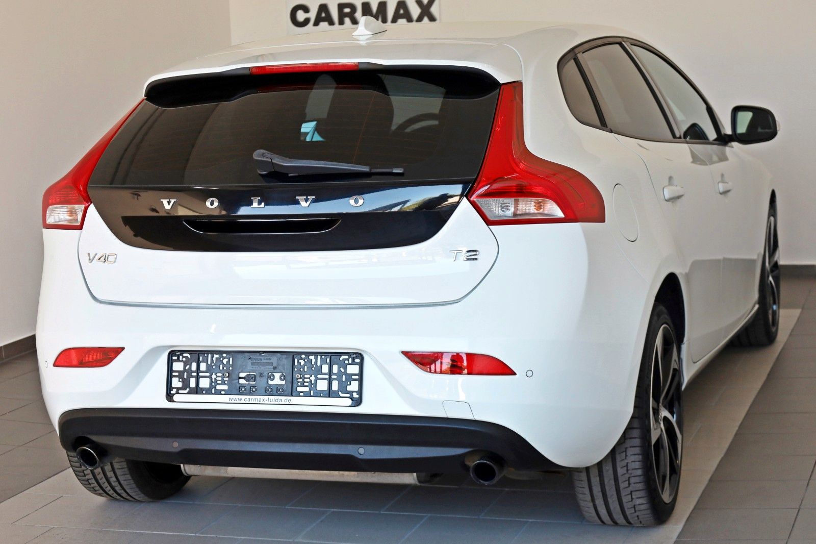 Fahrzeugabbildung Volvo V40 You! Bi-Xenon,SH,PDC,8 fach Aluräder