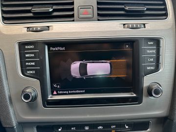MYAUTOCENTER – Gebraucht- und Jahreswagen mit Werkstattservice in Pfaffenhofen Volkswagen Golf VII Variant Comfortline BlueMotion