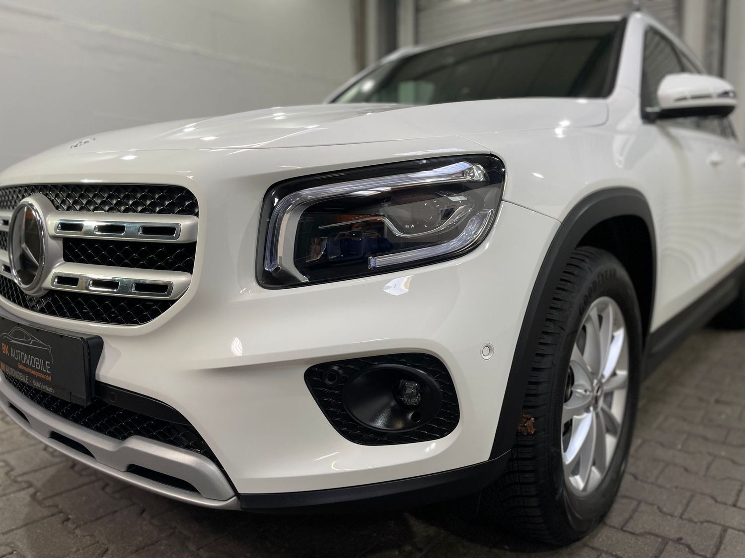 Fahrzeugabbildung Mercedes-Benz GLB 200 Style #LED#MBUX#Distr.#Kamera#Ambiente