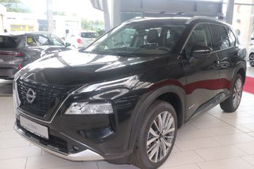 Fotografie des Nissan X-Trail 1.5 VC-T e-POWER e-4ORCE Tekna+ (T33)