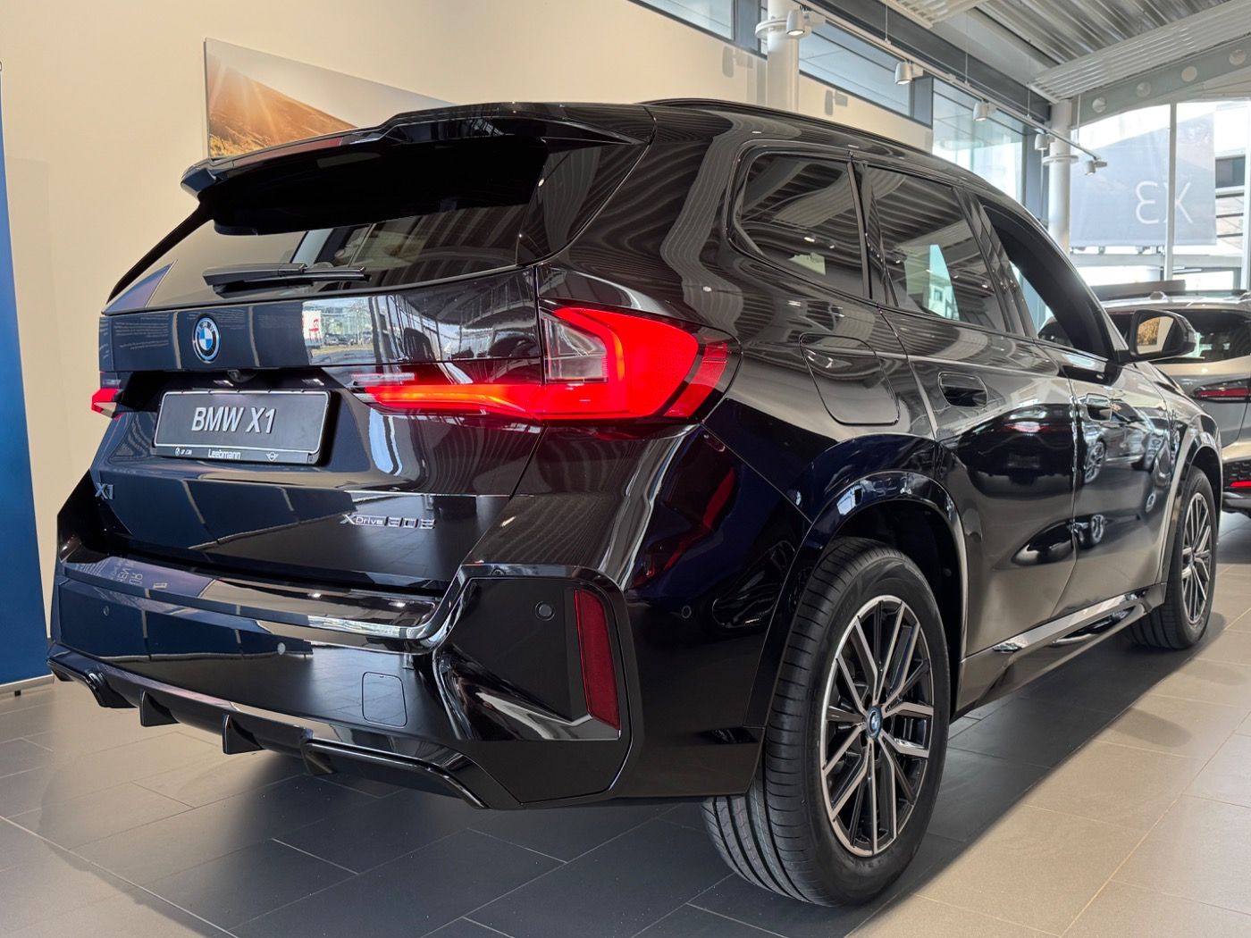 Fahrzeugabbildung BMW X1 xDrive30e M-Sportpaket Innovationspaket/AHK