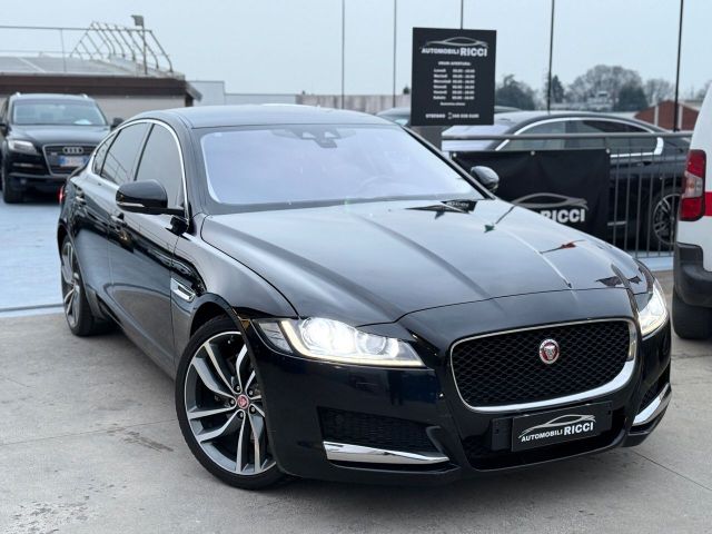 Jaguar XF 2.0 D 180 CV AWD aut. Portfolio