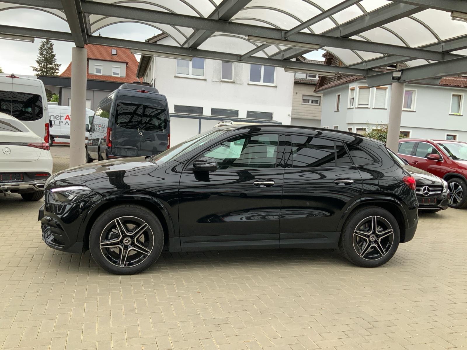 Mercedes-Benz GLA 220 d 4M AMG+AMBIENTE+DISTRO+NIGHTP.+MBUX